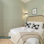 Poeticstay - Opera *
