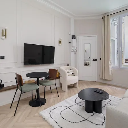 Apartment Poetic - Opera Paris