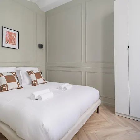Apartment Poetic - Opera Paris