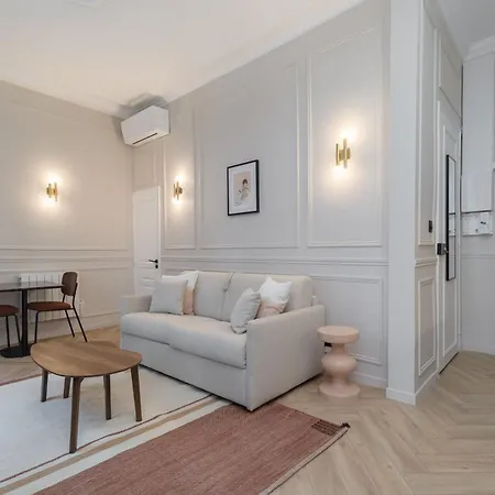 Apartment Poetic - Opera Paris