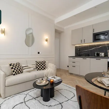 Poeticstay - Opera - Hanovre Apartment *