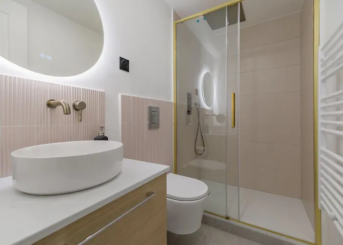 Poeticstay - Opera Daire