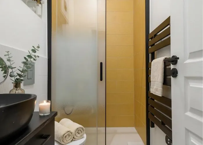 Poeticstay - Opera Apartman *