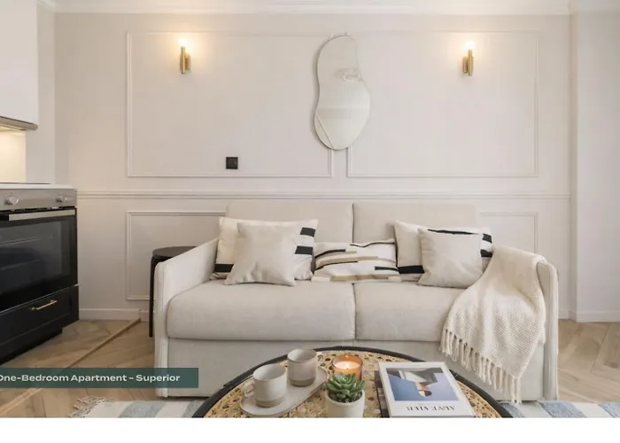 Poeticstay - Opera Parigi