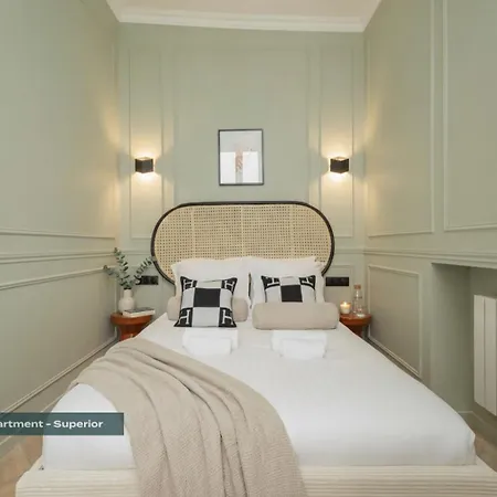 Poeticstay - Opera * Paris