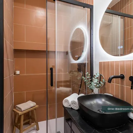 Apartment Poeticstay - Opera