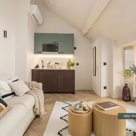 Poeticstay - Opera Apartment Paris