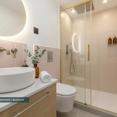 Apartment Poeticstay - Opera *