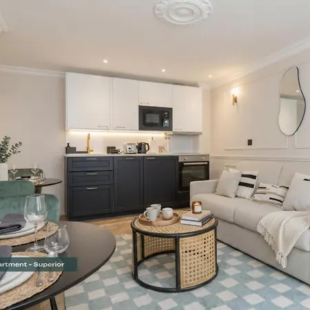 Poeticstay - Opera Apartment Paris