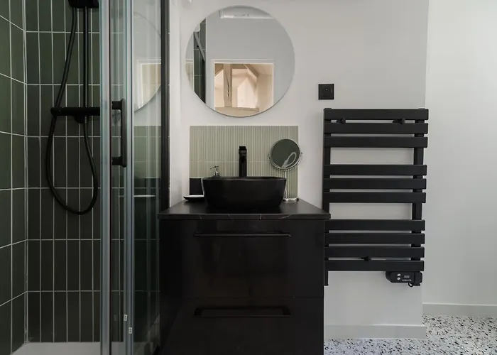 Poeticstay - Opera דירה