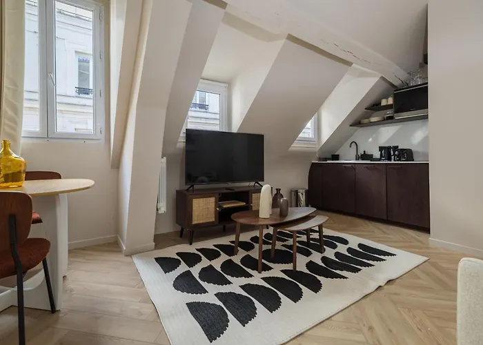 Poeticstay - Opera *