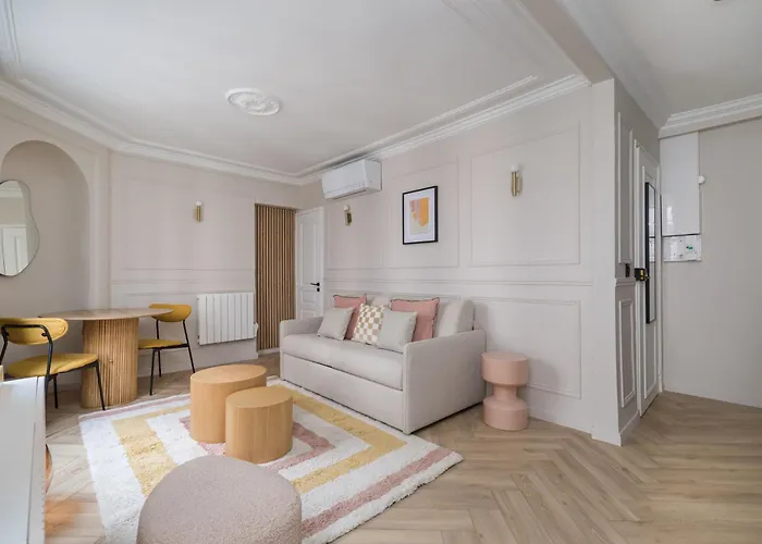 דירה Poeticstay - Opera *