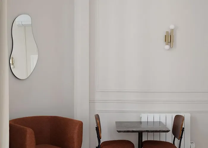 Poeticstay - Opera דירה *