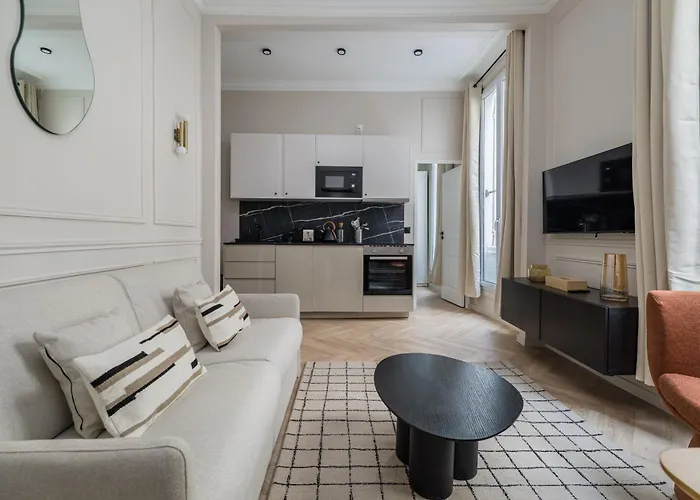 Poeticstay - Opera * Paris