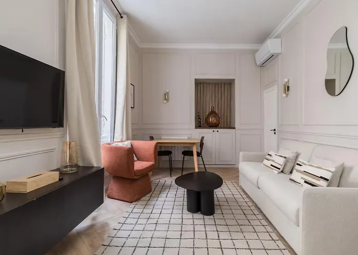 Poeticstay - Opera * Paris