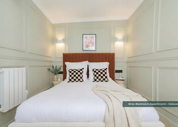 Poeticstay - Opera * Paris