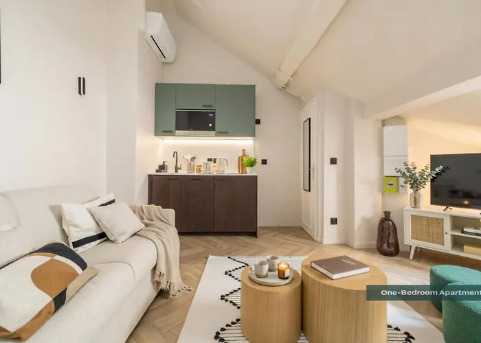Poeticstay - Opera Daire *
